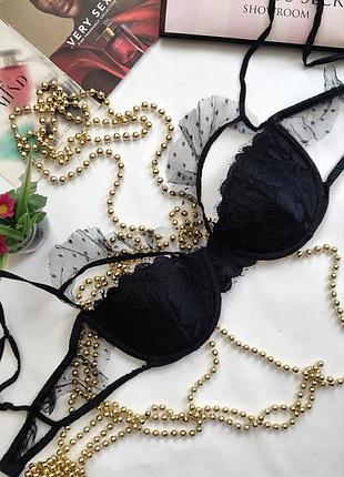 Звабливий мереживний бюстральтер victoria's secret very sexy 80c 36c з портупеями