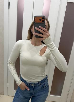 Жіночий топ zara молочного кольору