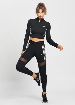 Чорні спортивні легінси (тайтси) adidas primegreen aeroready з білими фірмовими смужками та сітчастими вставками