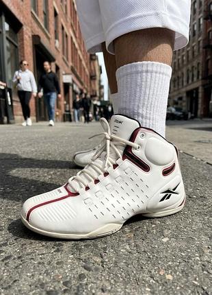 Оригінальні високі кросівки reebok (rbk) above the rim — розмір 38 (24.5 см)