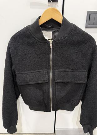 Жіночий бомбер h&m чорний