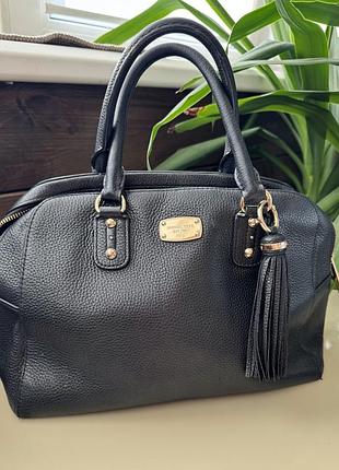 Шкіряна чорна сумка michael kors