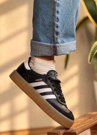 Кеди жіночі adidas чорні 36 розмір
