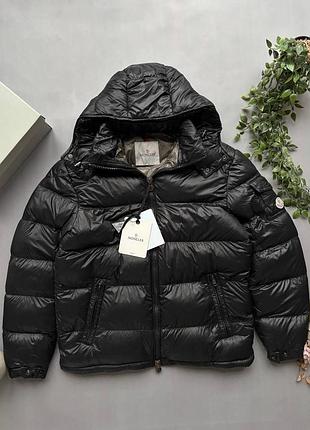 Пуховик moncler