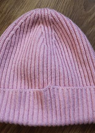 Шапка h&amp;m розовая шерстяная вязаная женская вискоза (20% шерсть) rib-knit beanie