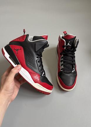 Jordan sc-3 bred og retro 4 40.5(25.5cm)