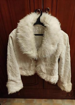 Шуба искусственная женская
