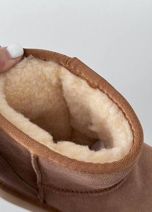 Ugg mini platform ginger suede 
🟣матеріал: натуральна замша, водовідштовхувальна пропитка 💦
🟣виробник: китай 🇨🇳
🟣розміри: 37-41
 ціна: 2999 грн