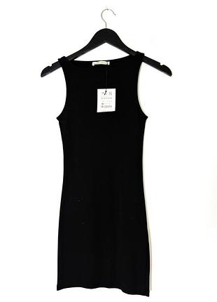 Чорна коротка сукня pull&bear