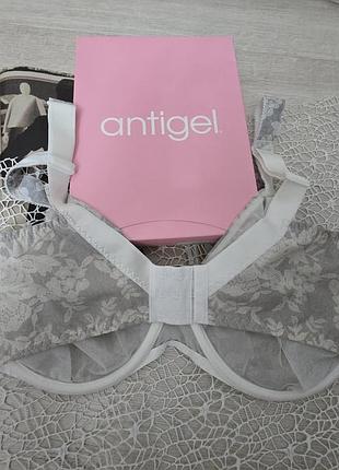 Бюст  на кісточках antigel 4