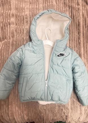 Дитяча тепла куртка nike блакитна