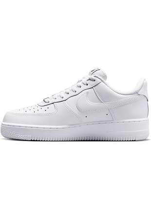 Кроссовки nike w air force 1 07 flyease dx5883-100