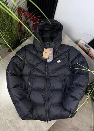 Куртка nike (найк) storm-fit черная, теплая верхняя одежда на холодный сезон с защитой от непогоды