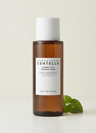Заспокійливий тонер з пробіотиками та центелою skin1004 madagascar centella probio-cica essence toner 210 ml