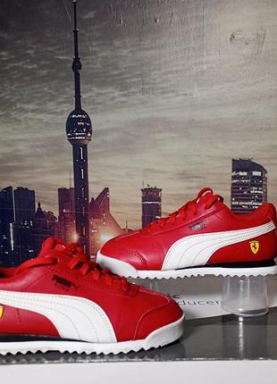 Дитячі оригінальні кросівки puma roma (колаборація з scuderia ferrari).  артикул: 365235-09.  розмір 32, довжина устілки 20 см, виробник в'єтнам