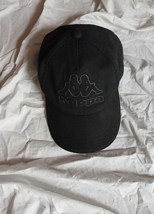 Кепка kappa (оригінал) — трендовий black-on-black дизайн