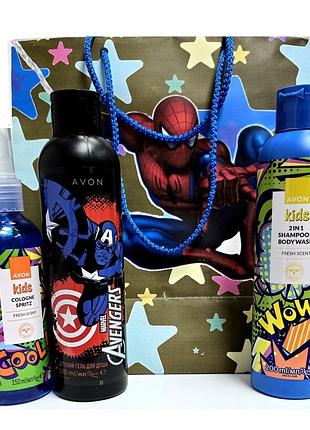 Парфумерно-косметичний набір для хлопчиків marvel 3 в 1 з подарунковим пакетом