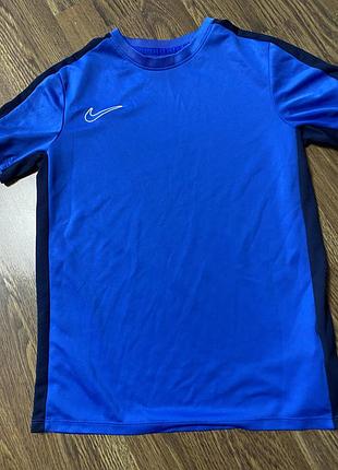 Футболка nike для мальчика  размер l 147-158cм