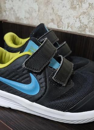 Кросівки для хлопчика nike чорні з синім, розмір 25