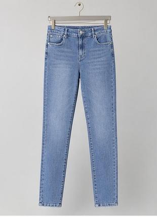 Жіночі блакитні джинси skinny