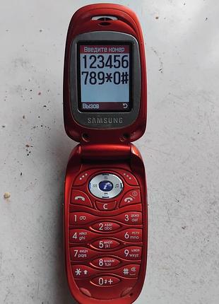 Мобільний телефон samsung e330