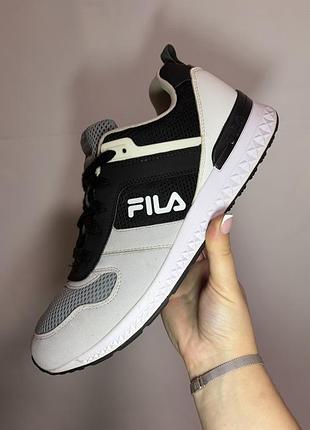 Чоловічі кросівки fila чорно-білі