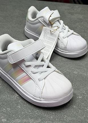Дитячі кросівки для дівчинки adidas jq1809