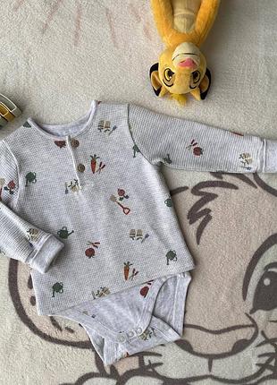 Боді для хлопчиків primark сірий з принтом розмір 86