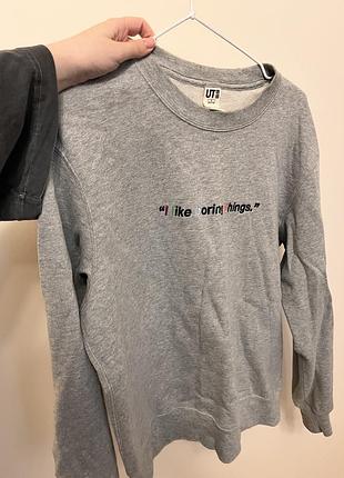 Світшот uniqlo s сірий з написом