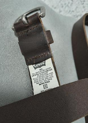 Шкіряний ремінь levis. 4