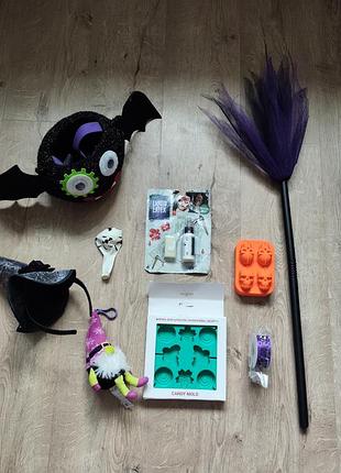 Все для свята хелловін halloween мітла, фарба, формочки, капелюх, сумка