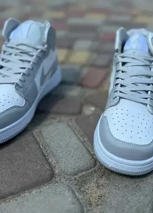 Кросівки nike високі біло-сірі 25.5 см 3