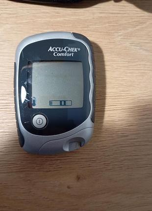 Глюкометр accu-chek comfort (роше, германія) у повній комплектації