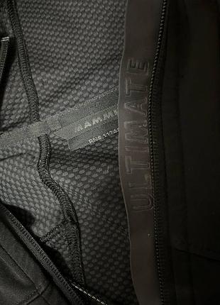 Чоловіча вітровка mammut чорна 8