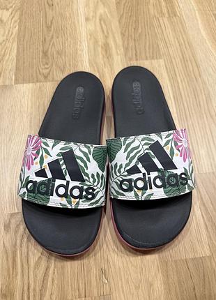 Шльопанці для дітей adidas різнокольорові
