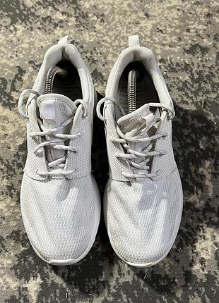 Кросівки nike roshe one білі 3