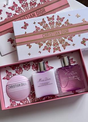Подарунковий набір для тіла blooming bouquet body care set