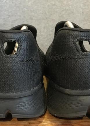 Взуття skechers 5