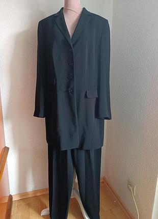 Классический черный брючный костюм gerry weber (размер 48-50 / l-xl)