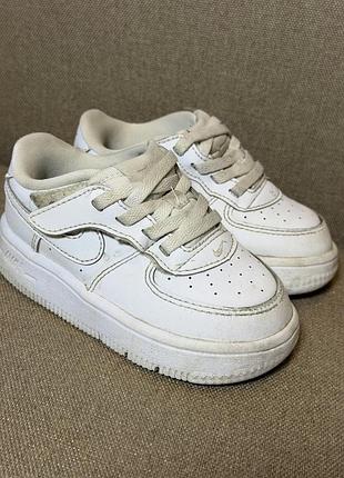 Кросівки nike білі, розмір 23,5 3