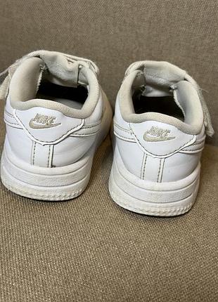Кросівки nike білі, розмір 23,5 5