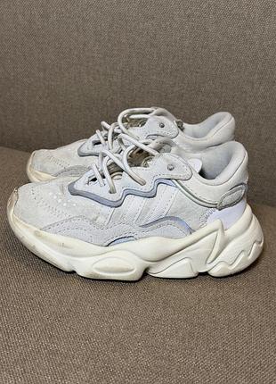 Кросівки adidas для дітей, білі, розмір 24
