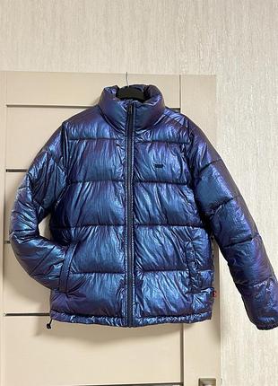 Жіночий пуховик levi’s