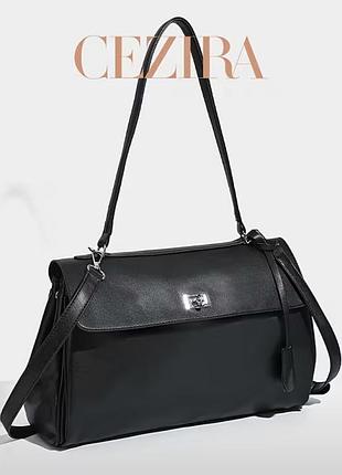 Женская сумка в стиле balenciaga
