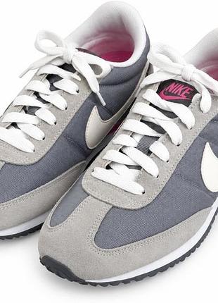 Кросівки nike сірі з рожевим 36.5 розмір 23 см устілка