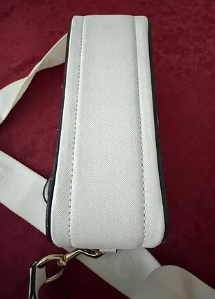 Сумка для жінок marc jacobs the snapshot біла 4