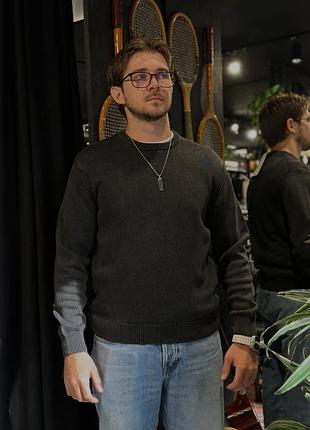 Zara светр в коричневому-вареному кольорі. щільний матеріал, гарно тримає форму. вільний крій.