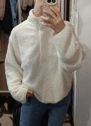 Жіночий светр h&m молочного кольору розмір s-m з комірцем на застібках
