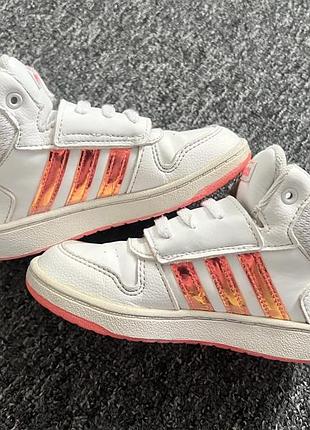 Кросівки для дітей adidas 5