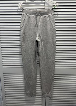 Жіночі спортивні штани джогери guess сірі